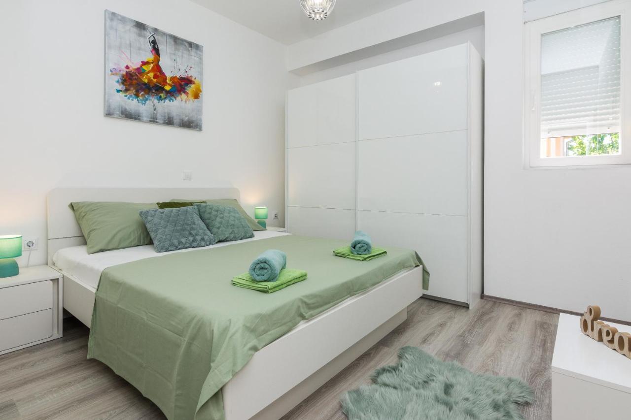 Apartments Marko Sukošan Kültér fotó