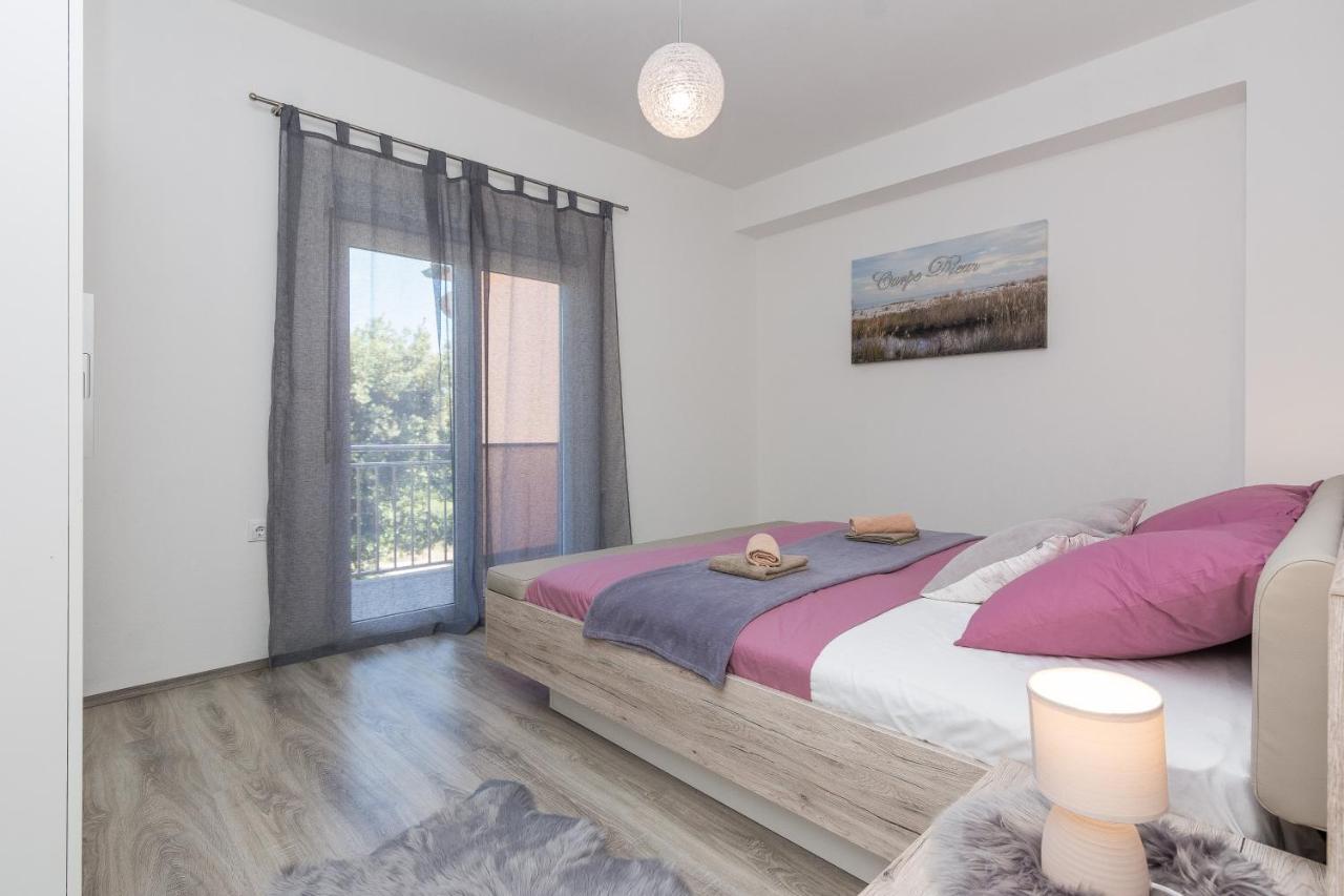 Apartments Marko Sukošan Kültér fotó